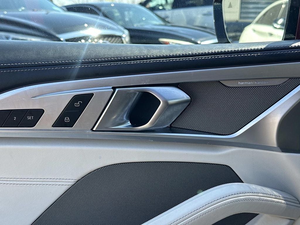 2022 BMW 8 Series 840i
