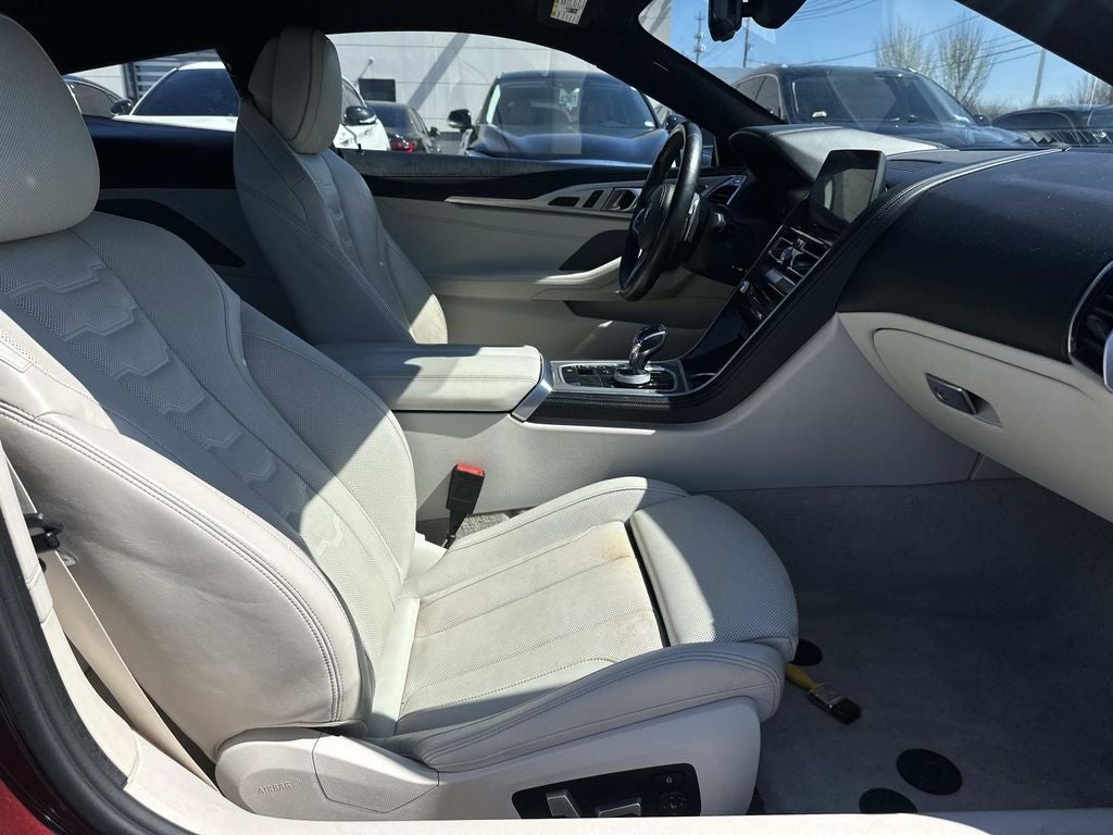 2022 BMW 8 Series 840i