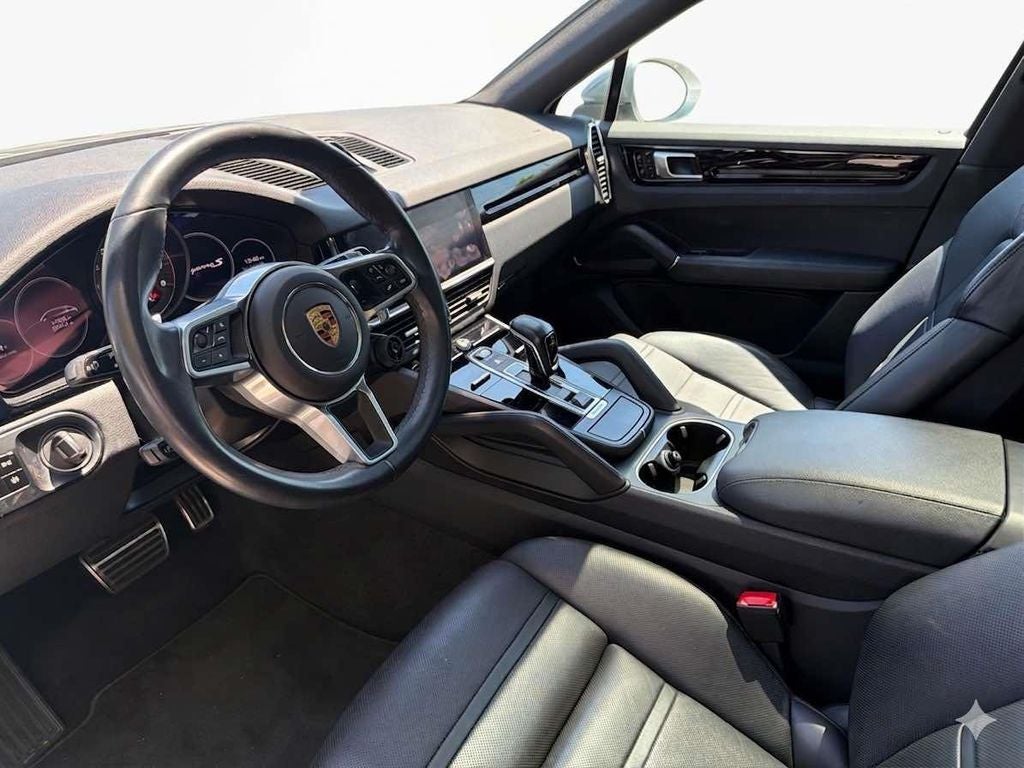 2020 Porsche Cayenne Coupe S