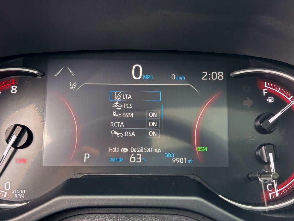 2025 Toyota RAV4 XLE