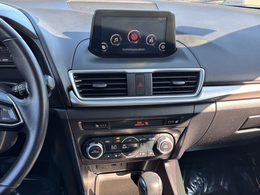 2018 Mazda Mazda3 Touring