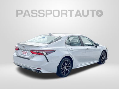 2024 Toyota Camry SE