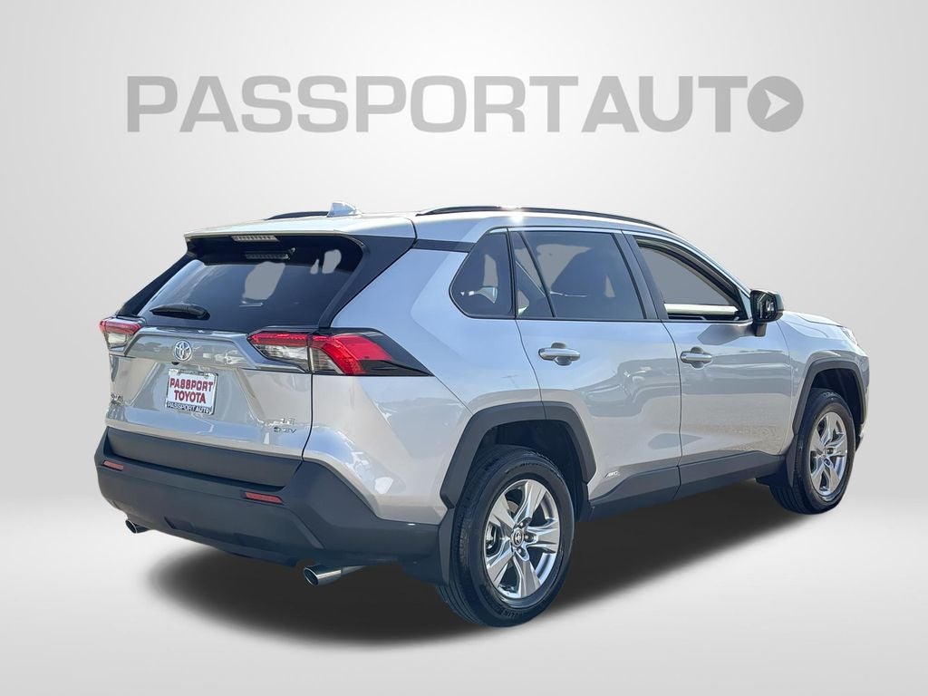 2025 Toyota RAV4 Hybrid LE