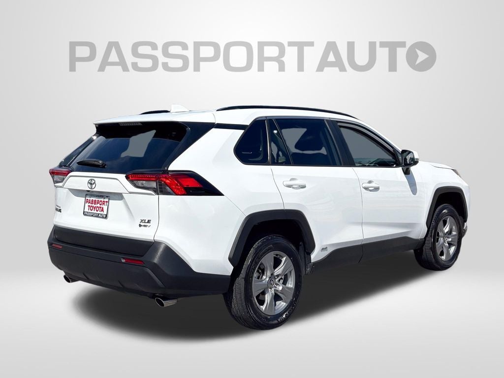 2025 Toyota RAV4 Hybrid XLE