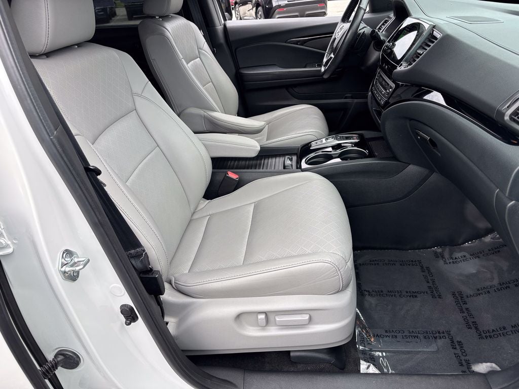 2023 Honda Passport Elite