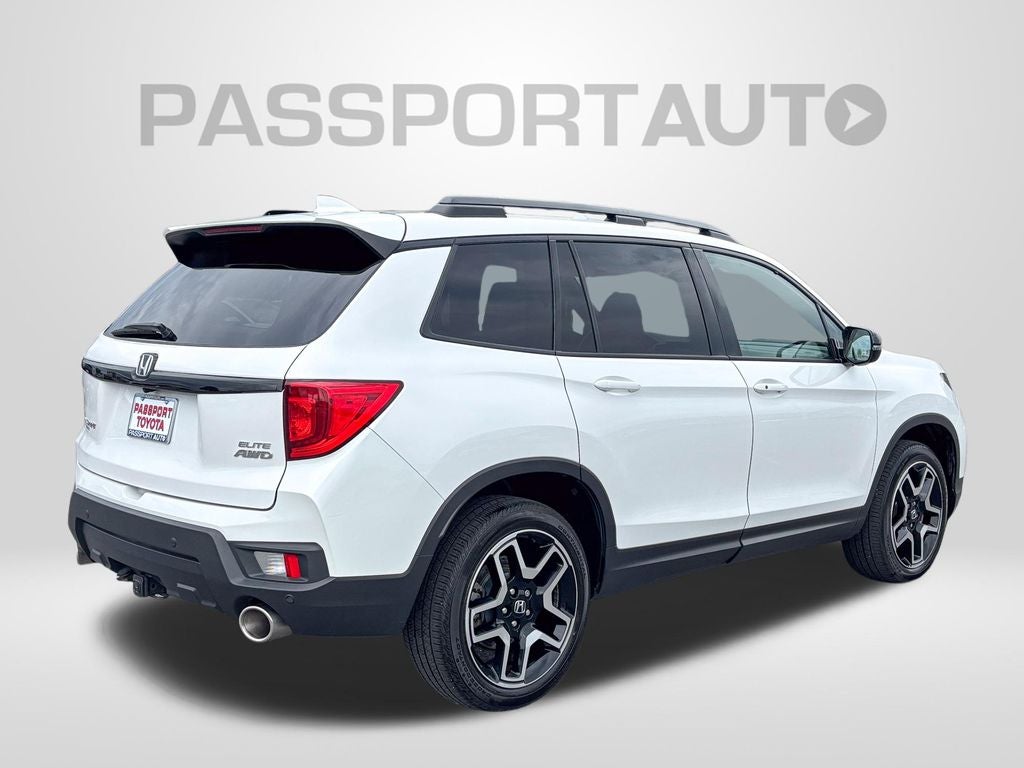 2023 Honda Passport Elite