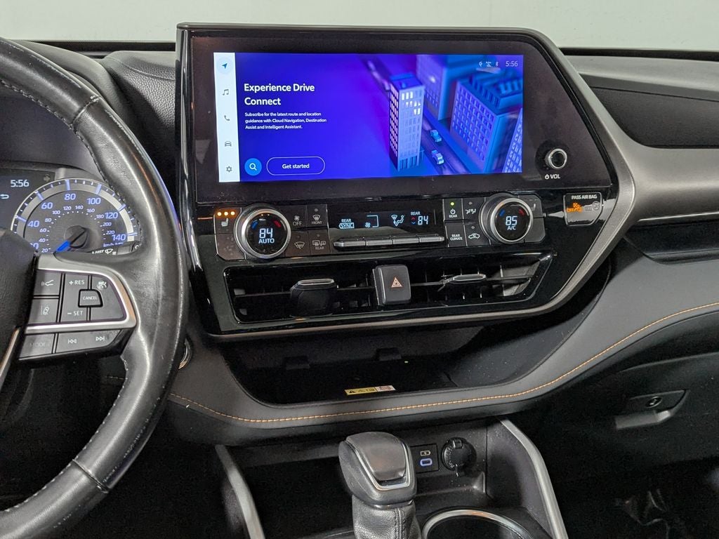 2023 Toyota Highlander Hybrid Bronze Edition