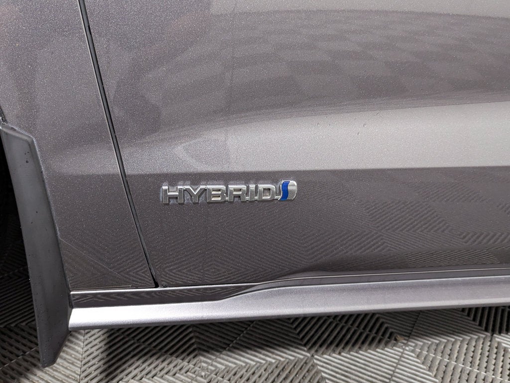 2021 Toyota Sienna XLE 8 Passenger