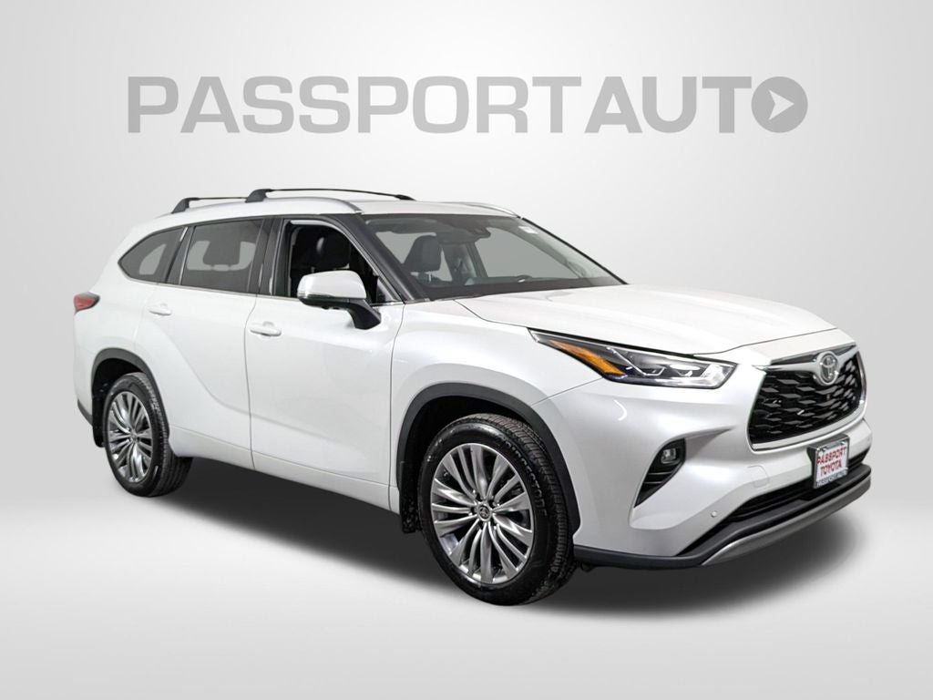 2023 Toyota Highlander Platinum