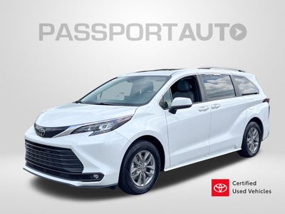 2026 Toyota Sienna XLE 8 Passenger