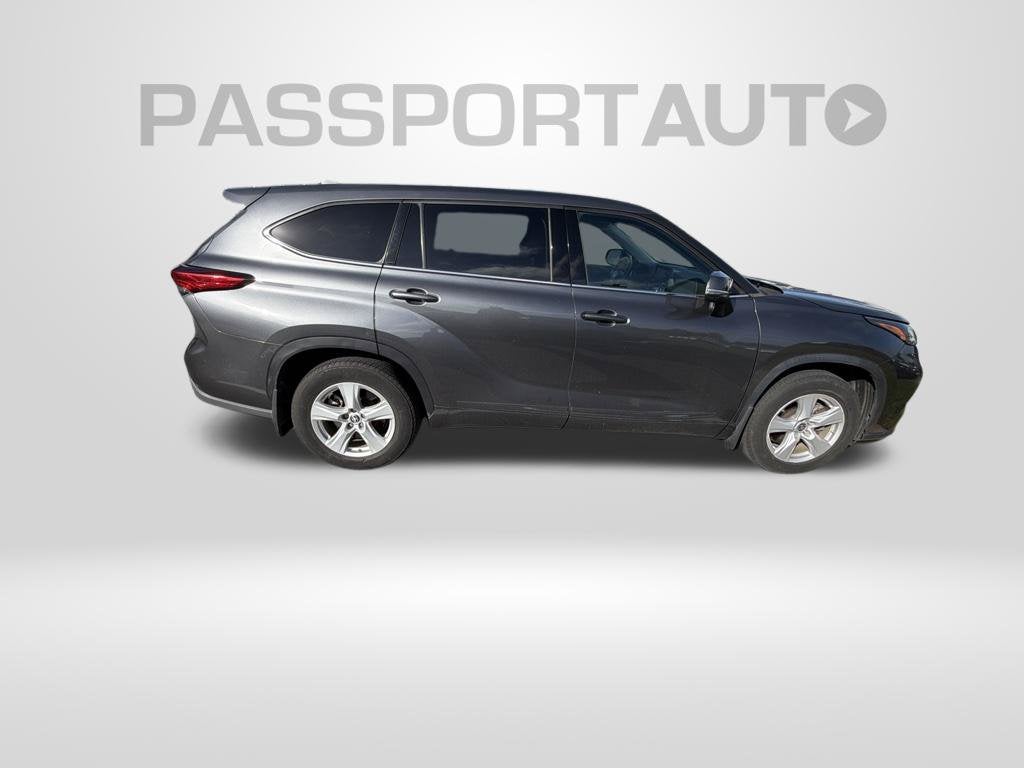 2022 Toyota Highlander Hybrid LE