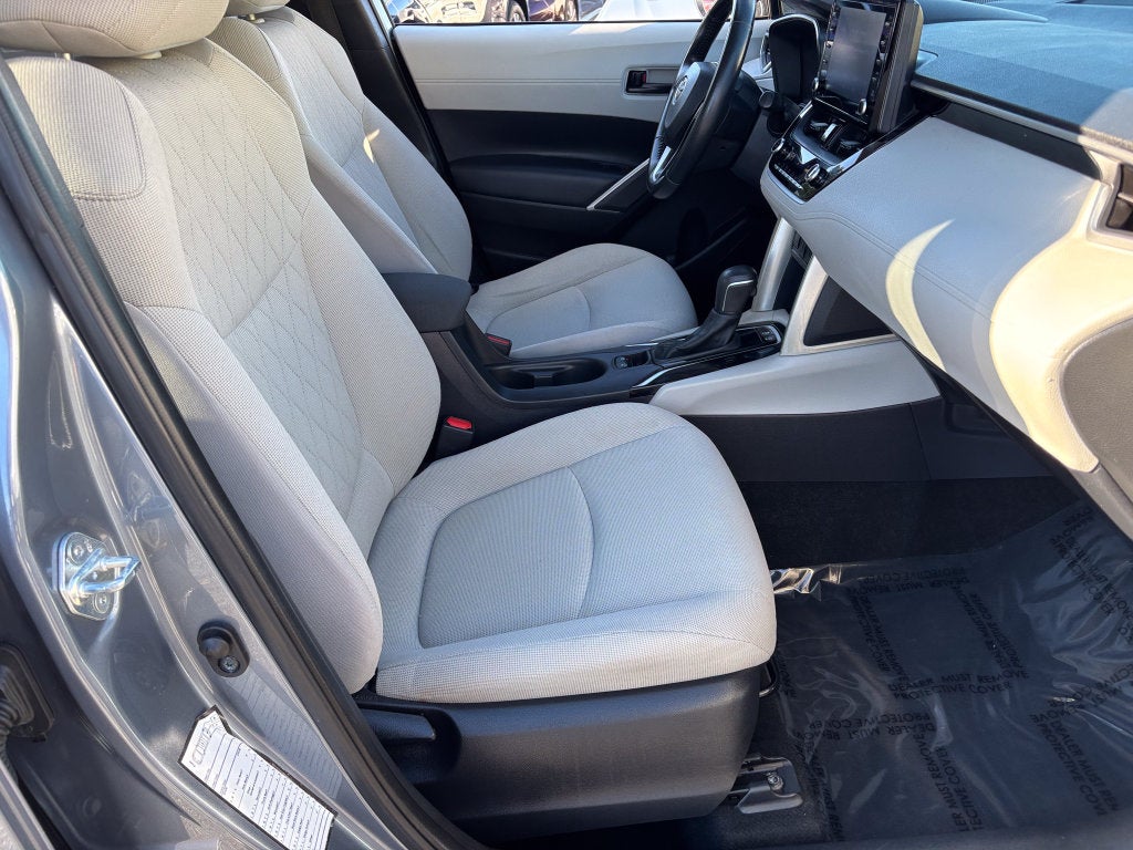 2022 Toyota Corolla Cross LE