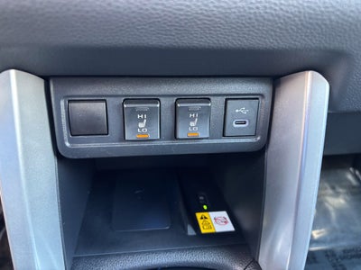 2023 Toyota Corolla Cross Hybrid XSE