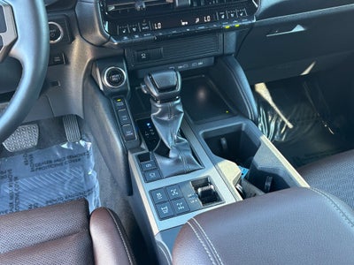 2025 Toyota Land Cruiser 4WD