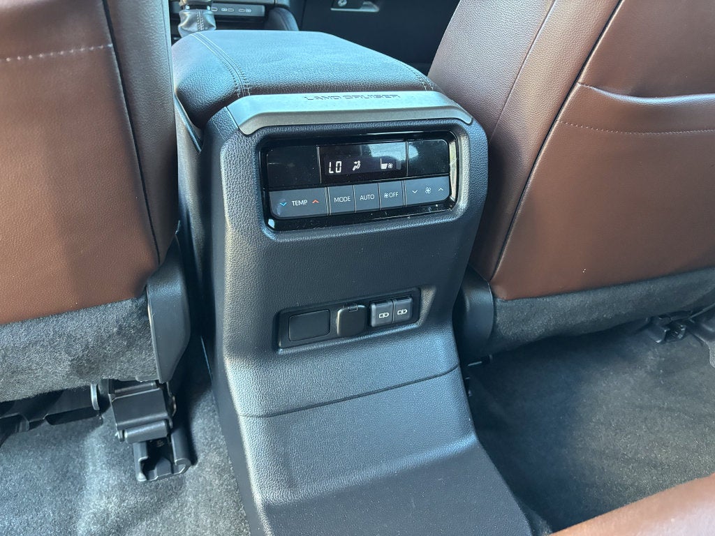 2025 Toyota Land Cruiser 4WD