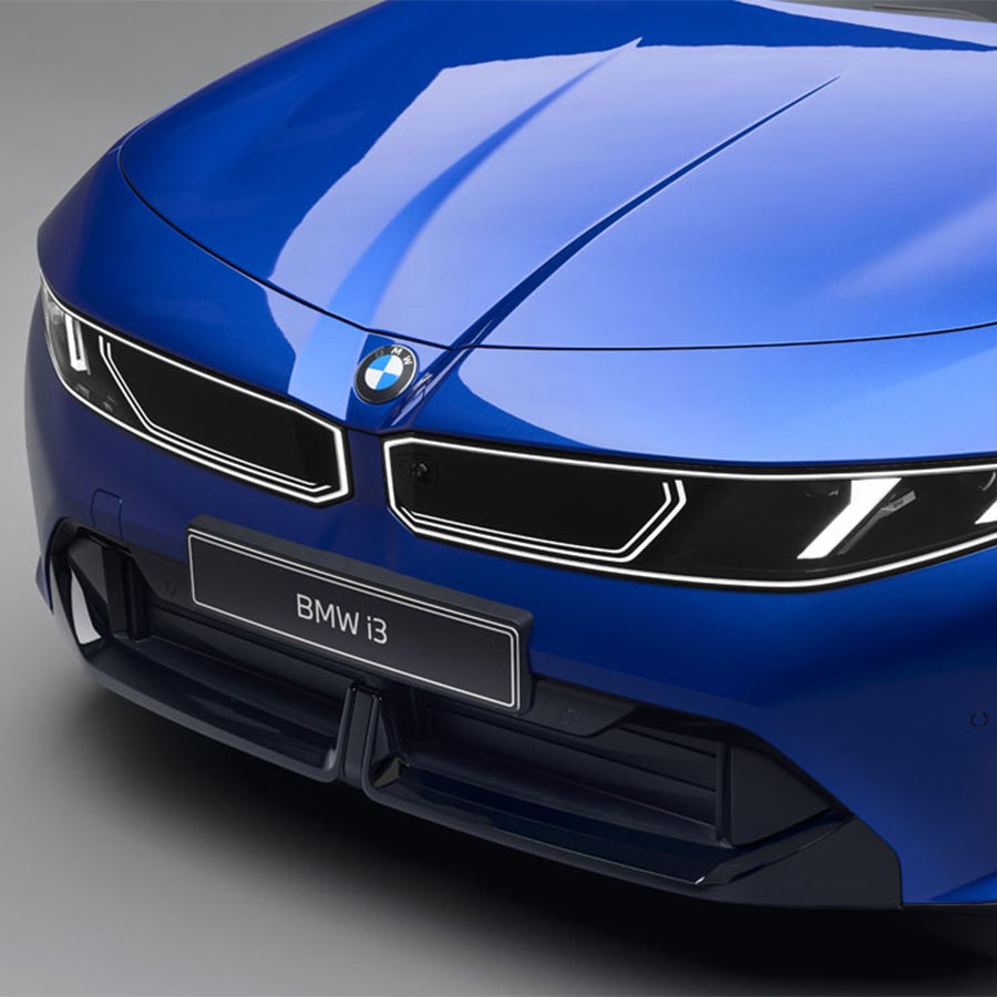 i3 Vehicle Hood